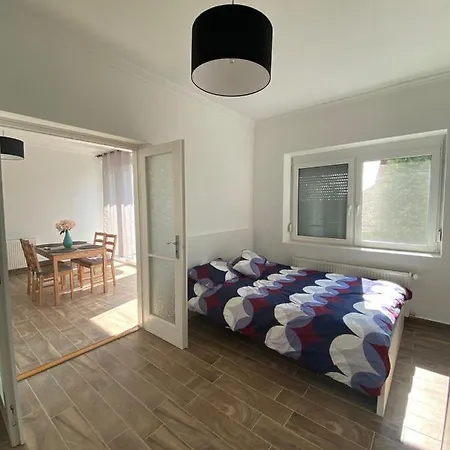 Fantastic View To Balaton Apartment Fonyód